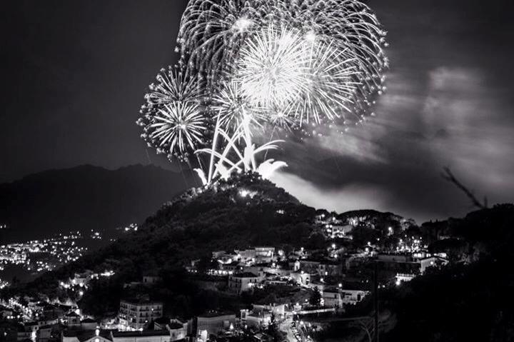 Messaggi del sindaco – FUOCHI D’ARTIFICIO RIMANDATI