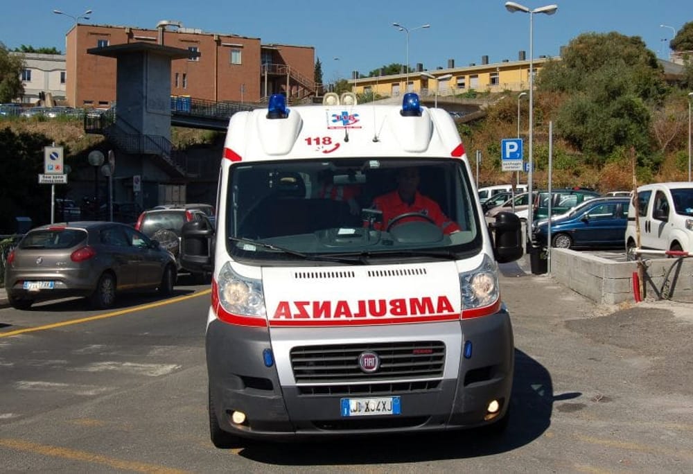 Incidente a Cava de’ Tirreni, muore dopo lo schianto in moto