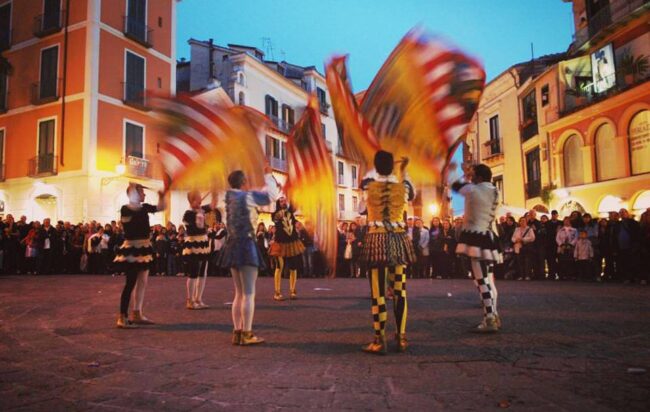 Cava de’ Tirreni, sbandieratori “cacciati” dal Palazzetto dello sport dopo 18 anni