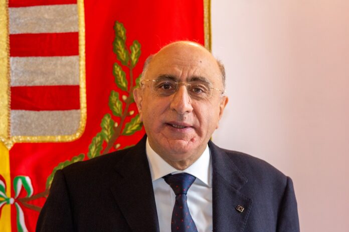 Intervista all’assessore Armando Lamberti: “Su sanità e ospedale lavorerò per arrivare ad una posizione comune dell’intera Città”