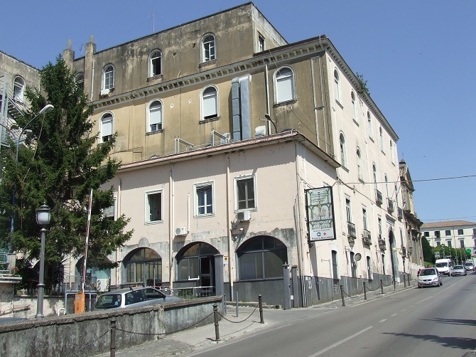 Cava, sull’Ospedale interrogazione parlamentare di Forza Italia contro la chiusura dei reparti