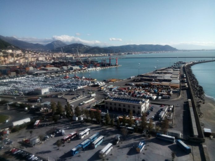 Iannone: “Allarme traffico stupefacenti nel porto di Salerno, ma Lamorgese non dà risposte”