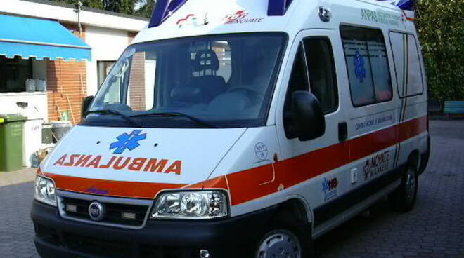 Cava de’ Tirreni, donna vittima di un aggressione. Inseguita e minacciata di morte dal compagno finisce in Ospedale