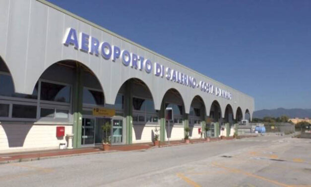 Aeroporto Salerno, Ryanair: “La pista non è abbastanza lunga per i nostri aerei”